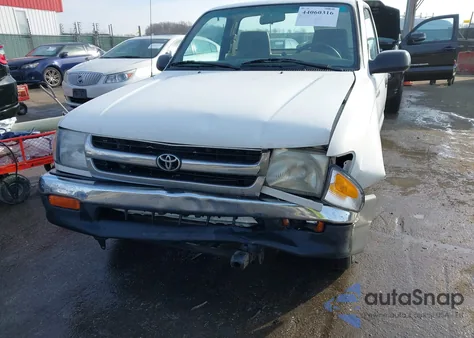 2000 Toyota Tacoma from USA, damaged, VIN 4TANL42N2YZ587673